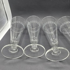 Pilsner Clear Glasses Laurel Leaf Pattern 7.5 Inches Tall Lot of 6 Preowned.