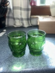 2 Wheaton Bullseye Emerald Green Cocktail Rocks Glasses Starburst Bottom Vintage
