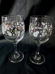 Set of 2 Vintage Christmas Snowman Wine Glasses Holiday Goblets 7″