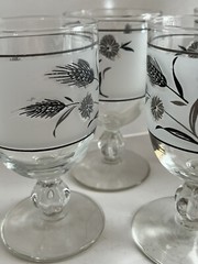 SET OF 4 Duz Crystal FROSTED WILD FLOWER Water Wine Goblet- Hard To Find!