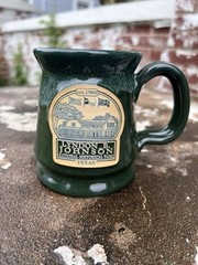 Deneen Pottery LYNDON JOHNSON PARK Texas 4” Tall Mug 2017 Hand Thrown Green Drip
