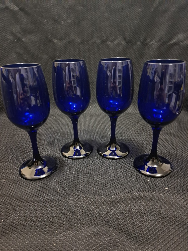 Set Of 4 Vintage Libbey Glass Cobalt Blue 8oz Wine Glasses