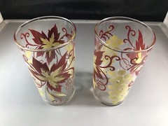 Vintage Retro Brown/Yellow Pitcher/Glasses Set of 2 Grapes and Vine Motif 1950s
