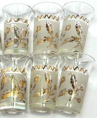 Shot Glasses Mid‑Century Gold Dove Set of 10, 1 1/2″ Rim, Vintage MCM Barware