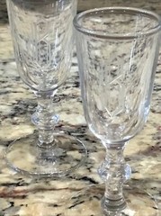 FOUR(4) CRYSTAL CORDIALS ETCHED B MONOGRAM 3 1/2”T Look Unused