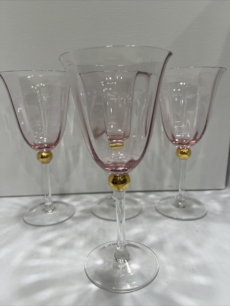 4 Royal Albert Old Country Roses Formal Pink Lavender Wine Goblets. Excellent