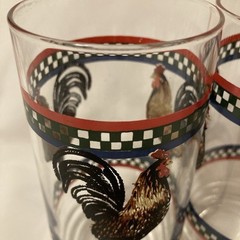 Ella’s Rooster 4Glassware Tumblers 16 oz by International Vintage Checkered