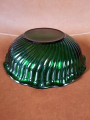 Vintage Anchor Hocking Forest Green Glass Bowls Ruffled Edge 6.5″ and 7.5″