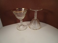 Vintage Clear Glass Gold Band Etched Flower Set of 5 Champagne Glasses