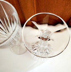 2 Mikasa Icicles Crystal Wine Glasses 7.5″ Ribbed Design