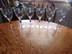 Wine Etched Blown Paneled Floral 9 Oz Smooth Stem – Set of 6 Glasses