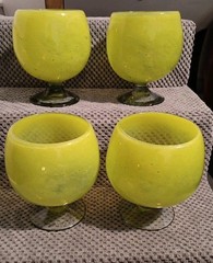 Four Lime Green Mexican Hand Blown Bubble Glass Footed Stemmed Goblets Heavy