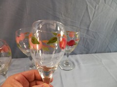 Set of 5 Franciscan Apple Pattern Water Goblets 7 3/8″ Tall