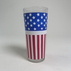 Vintage 1970’s “Stars & Stripes” Patriotic American Flag Pint Glass USA