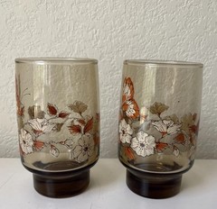 (2) Vintage Libbey Butterflies Floral Smokey Tawny Brown Glass 4-3/ 4” Tumblers