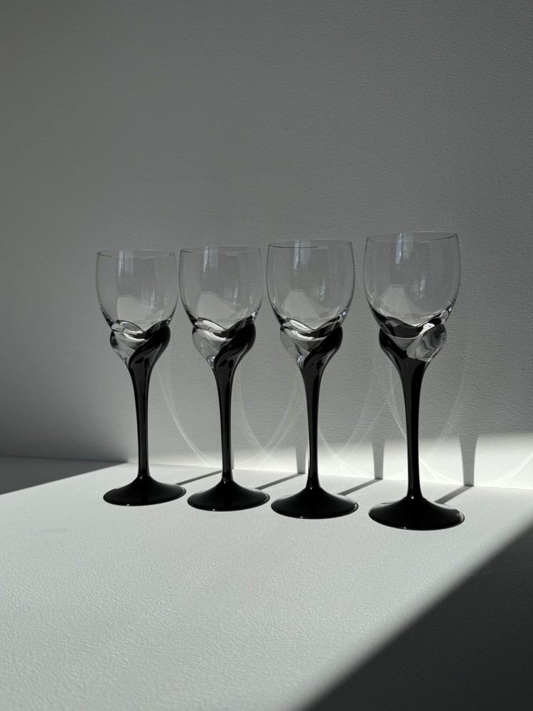 Vintage Modernist Set of 4 Black and Clear Small Wine Glasses