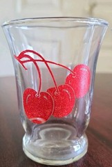 4 Vintage Mid Century Libbey Clear W/ «Red Cherries» Juice Glasses 3” Tall
