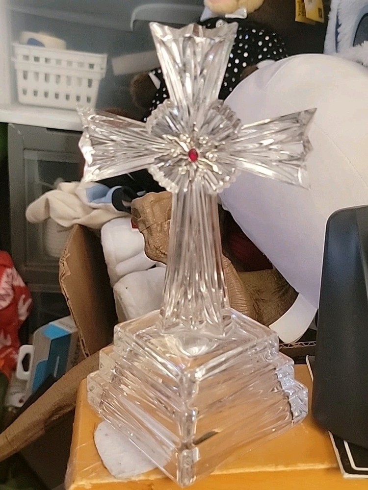 Lenox 8″ Lead Crystal Glass Table Cross w/Ruby Red Stone Silver Star Germany