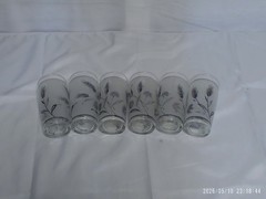 ‘Pre-Owned’ Vtg Set of 6 Libbey 4oz. Juice Frosted Silver Leaf Glasses