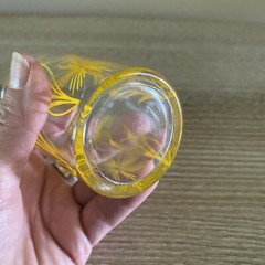 Vintage Swanky Swigs 3 1/2″ Glass Yellow Flowers Good Condition