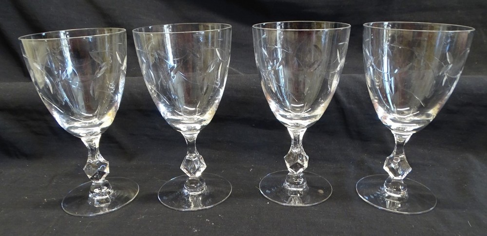 Tiffin Petite Set of 4 Water Goblets – Cut Vine 6 1/2″