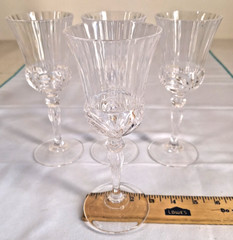 Wine Glass Aurea by Royal Crystal Rock RCR Stemware 7 3/4″ Tall Set of 4
