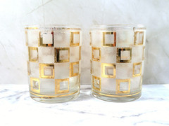 Culver Oxford Lowball Glasses Pair MCM 14 Oz Frosted Squares Gold Overlay 1960s
