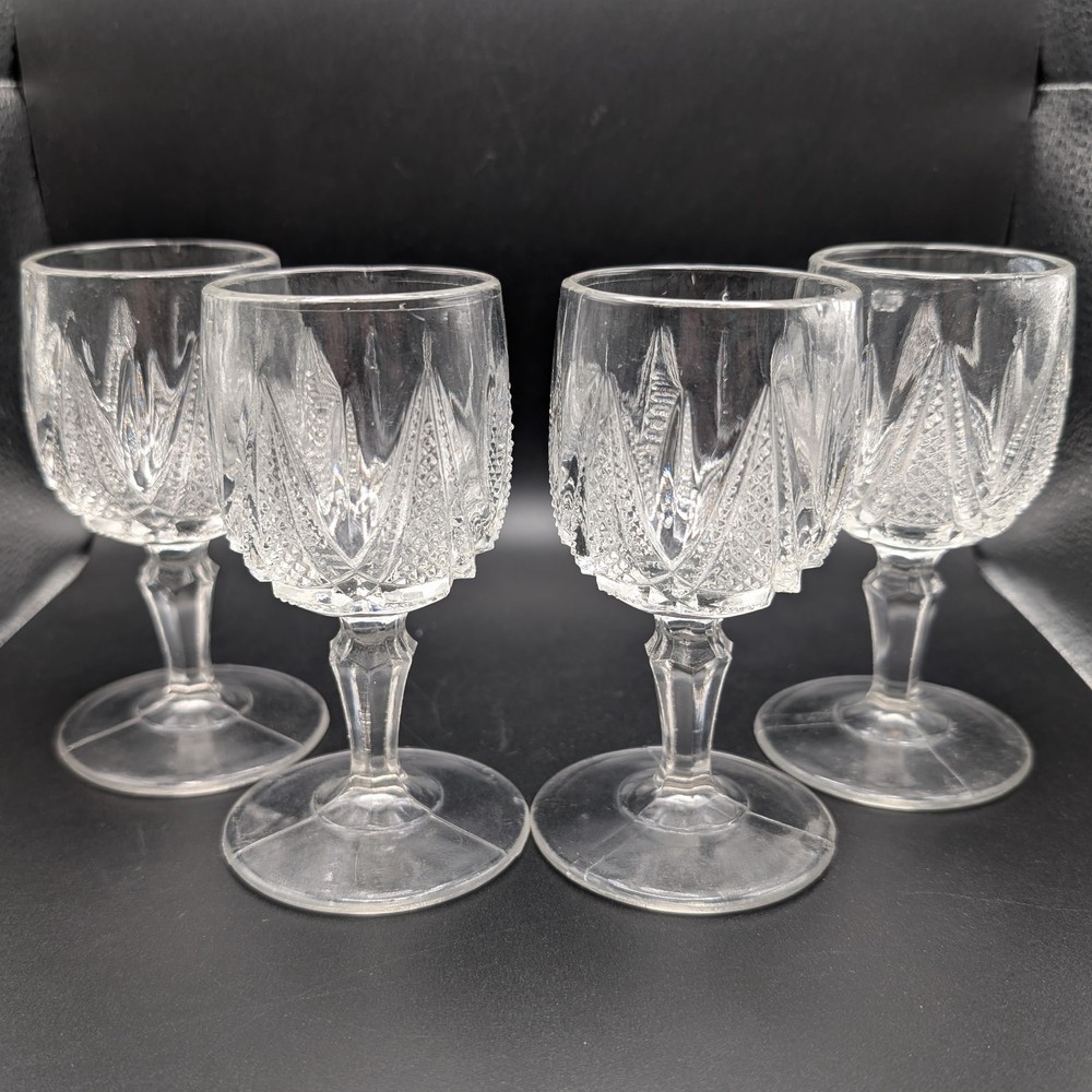 Vintage Coral Gables Wine Glasses Unknown Manufacturer Set of 4