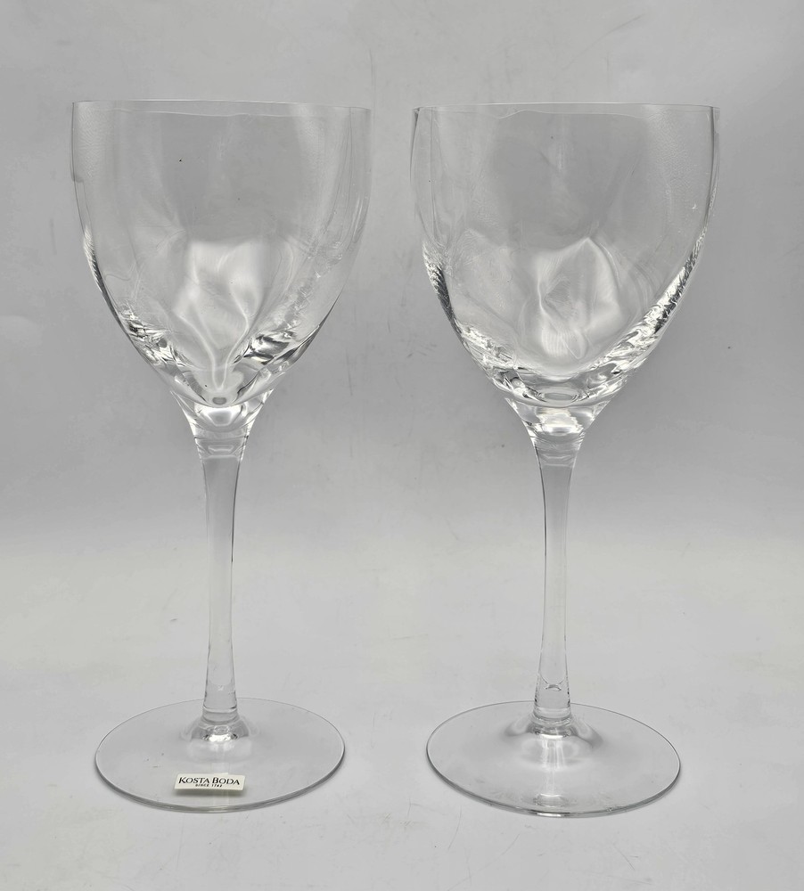 PAIR Kosta Boda CHATEAU CLEAR Wine Water Glasses 8.25″ Twist/Swirl Optic