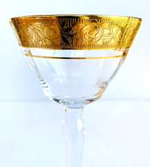 Tiffin-Franciscan 24K Gold Rimmed Rambler Rose Wine/Cordial Glasses (4) – 5 3/8″
