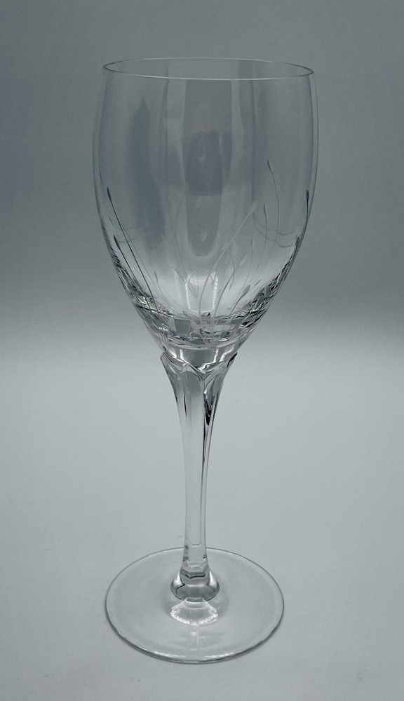 1980’s Discontinued Pattern – Jolie by Gorham Crystal – Wine Glass 8.40″