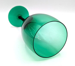 Evergreen Smooth Stem Glass Water Goblet Set of 4 Emerald Green 16 oz