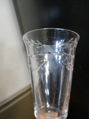 (4) Crystal Juice Glasses – Footed, Flared, Cut Glass with Leaf Design – 4 7/8″