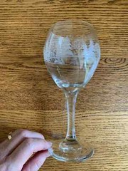 SET OF 4 Libbey – Lynn’s China PINES Winter Wonder Frosted Wine Glasses; Arby’s