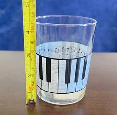 VTG Shafford 4″ Tumblers/Lowball Piano Keys on Outside, Musical Staff on Inside