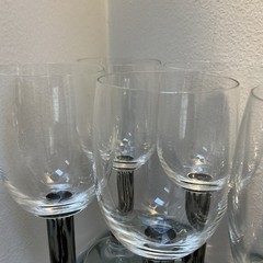 Colonna Graphic By Thomas 7 Water /Wine Goblets Black Striking Striped Stems