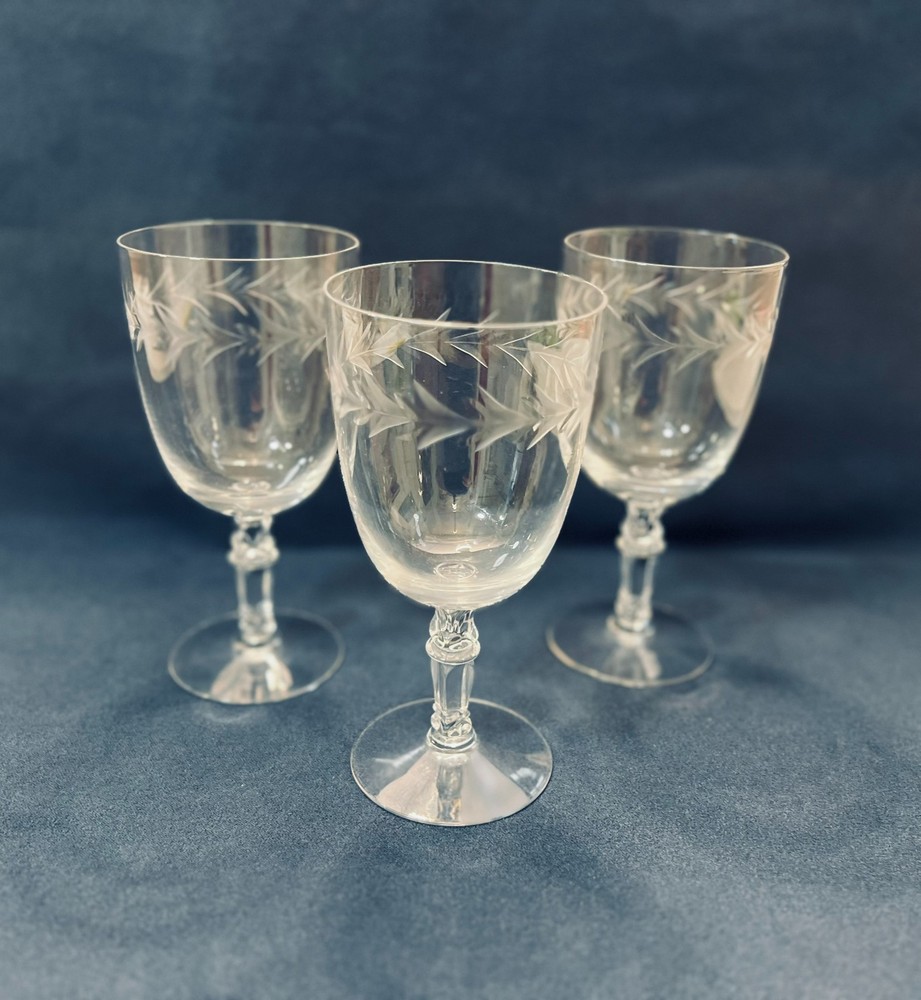 «Lot of 3″ Vintage Fostoria Crystal Holly 6.25» Tall Water Goblet