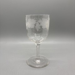 Early Gunderson Pairpoint Grapes 5″ Wine Glass Engraved Vines Paneled Stem C