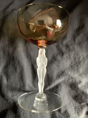 SENECA GLASS AMBER OPTIC PANEL FROSTED NUDE STEM CHAMPAGNE MINT