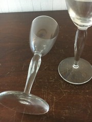 31 White Wine Glasses Model Ové Délia Daum France H: 16.5 Cm (Price Per Piece)