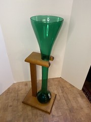 Mid Century Green Italy Art Glass 1/2 Yard Beer Glass 18.25” Tall Sticker Intact