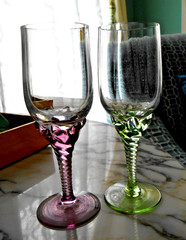 Blefeld Sherry Aperitifs SET 2 Green & Purple Swirl Stems