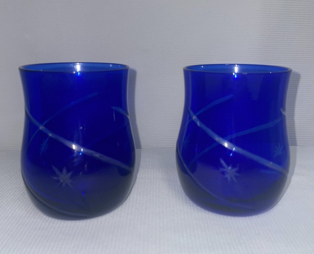 Set Of 2 Colbalt Blue & Cut To Clear Stars And Stripe Glasses 4 Inches High