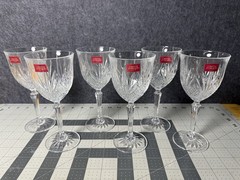 Cristal d’Arques SOFIA Pattern ~7in Tall 5 3/4oz Wine Glasses Set of 6 New