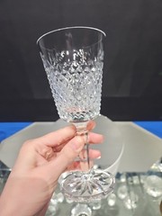 1 Wine Goblet 6-3/4″ Glass, crystal cut Signed Lenox USA «Beacon Hill» diamonds