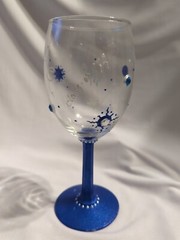 Smithereens Hand Decorated «FPHS» «Class of ’74» Wine Glass w/ Cobalt Stem – EUC