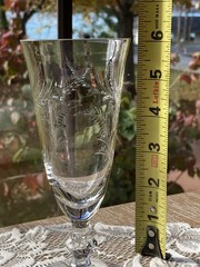 Cut Crystal Stem Clear Vines Leaves Water Stems 2.6″ Diameter 6.15″ Tall
