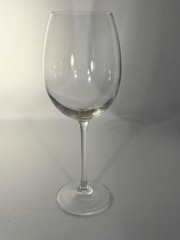 Clear glass, wine glass 9 1/4″ high