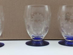 Vintage Weston WGL2 Cobalt Footed Star Flower Pattern – Set Of 4