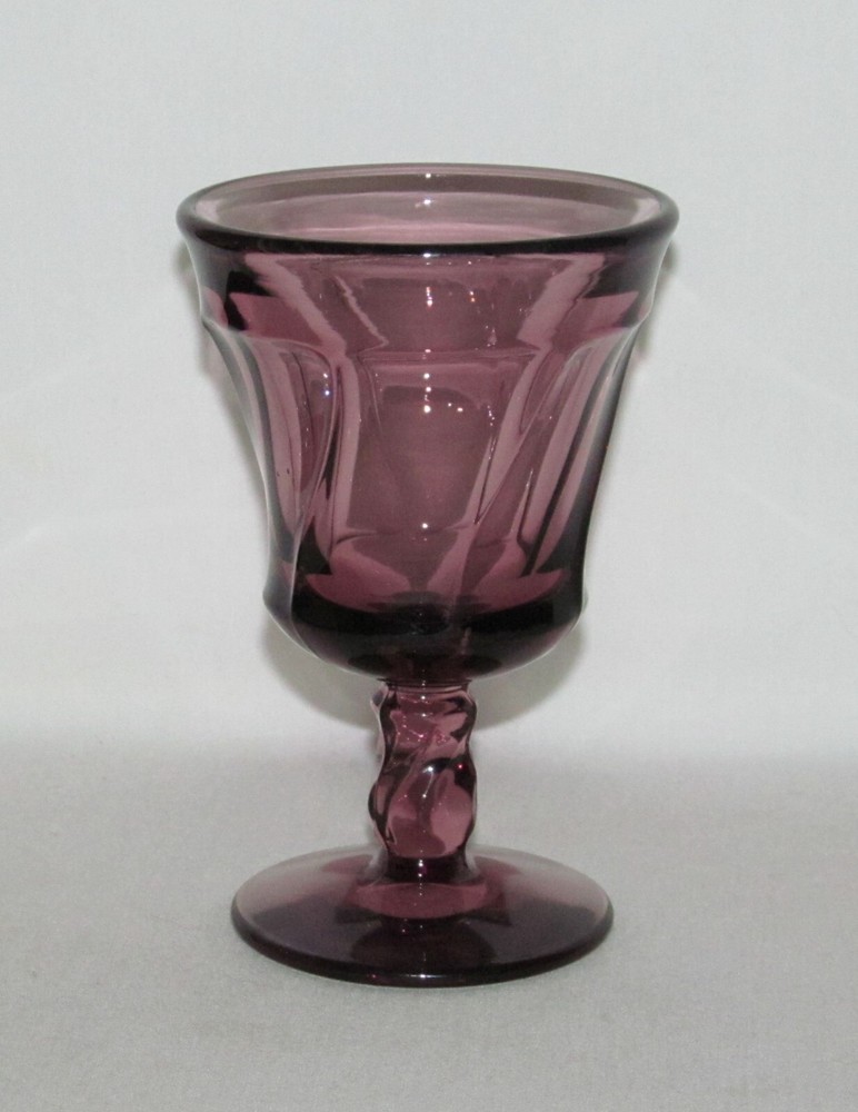 Fostoria Glass Co. JAMESTOWN No.2719 Amethyst Footed Wine Goblet